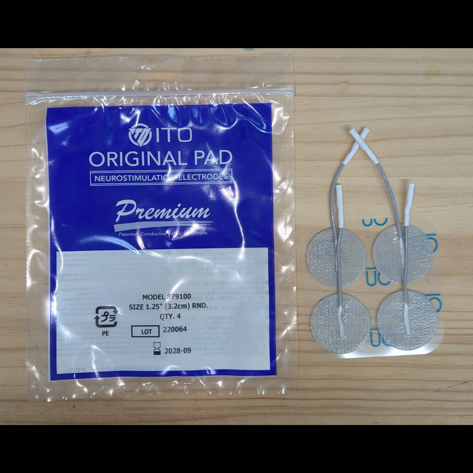 【伊藤超短波 純正】アクセルガード 丸型 10袋セット